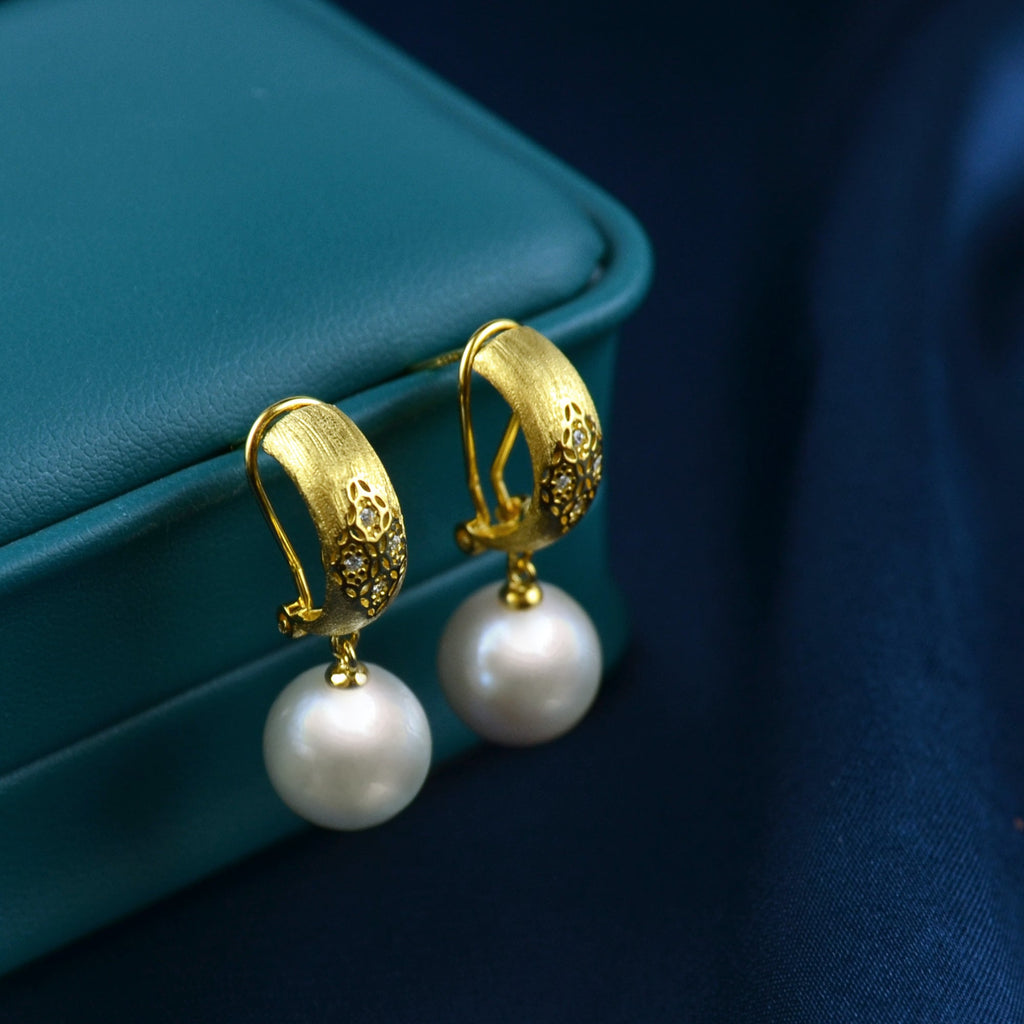 Natural Pearl Hoop Earrings