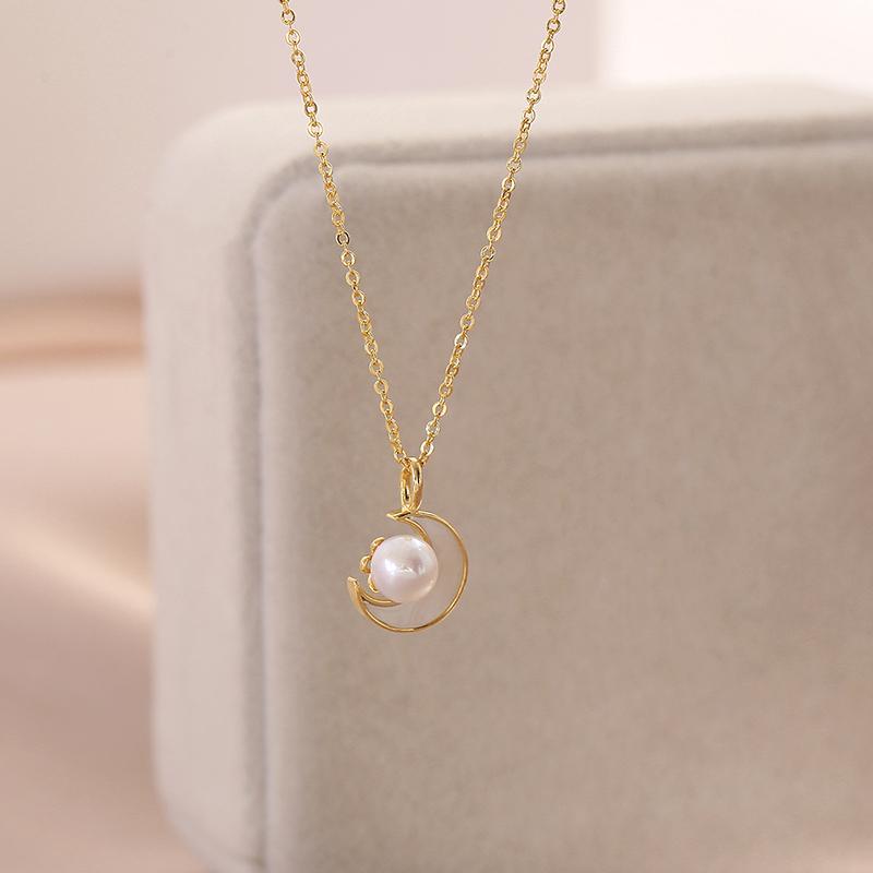 Freshwater Pearl Necklace